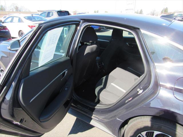 2023 Hyundai Sonata Hybrid Blue