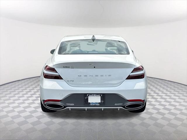 2025 Genesis G70 2.5T RWD