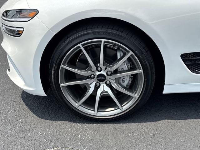 2025 Genesis G70 2.5T RWD