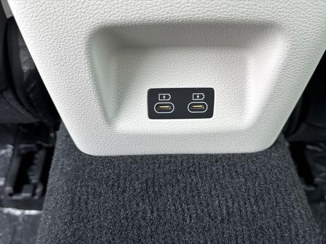 2025 Genesis G70 2.5T RWD