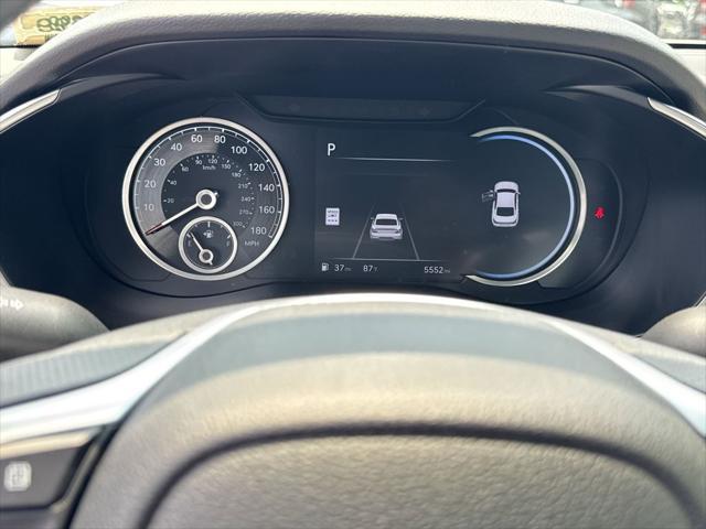 2025 Genesis G70 2.5T RWD
