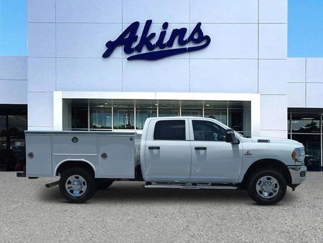 2024 RAM Ram 3500 RAM 3500 TRADESMAN CREW CAB 4X4 8 BOX