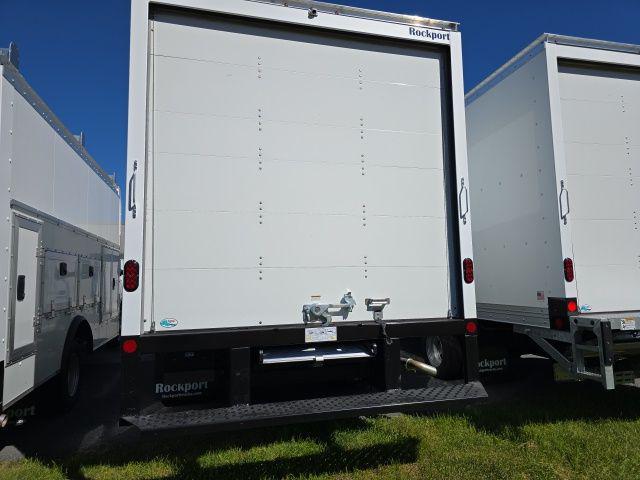 2024 Chevrolet Express Cutaway 4500 Van