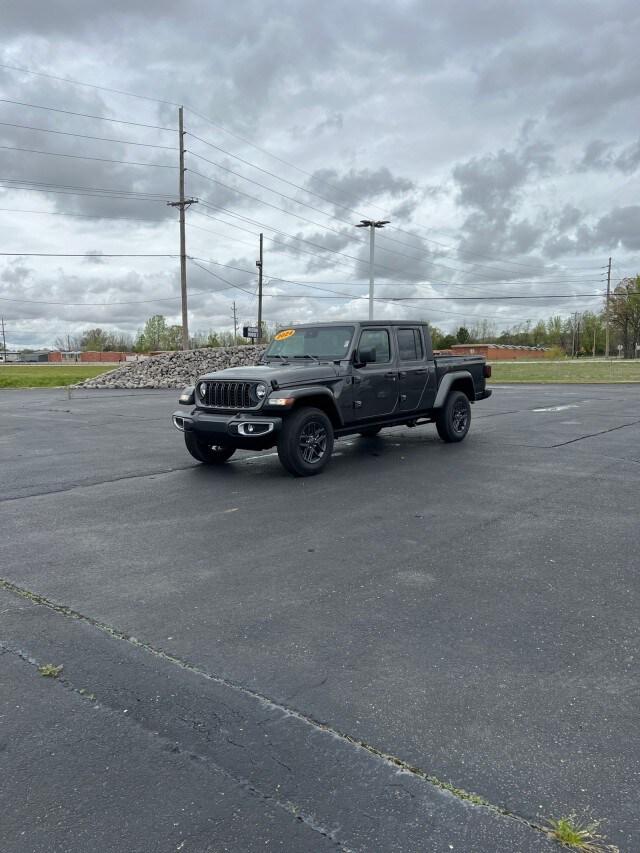 2024 Jeep Gladiator GLADIATOR SPORT S 4X4