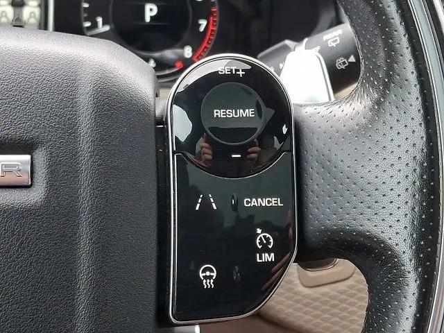 2018 Land Rover Range Rover Velar P250 SE R-Dynamic