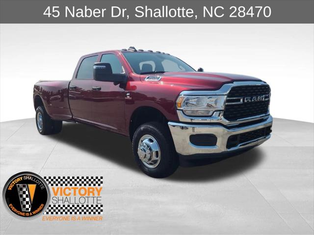 2024 RAM Ram 3500 RAM 3500 TRADESMAN CREW CAB 4X4 8 BOX