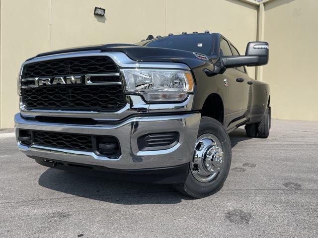 2024 RAM Ram 3500 RAM 3500 TRADESMAN CREW CAB 4X4 8 BOX