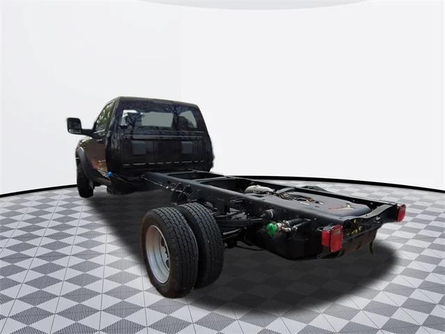 2024 RAM Ram 5500 Chassis Cab RAM 5500 TRADESMAN CHASSIS REGULAR CAB 4X4 84 CA