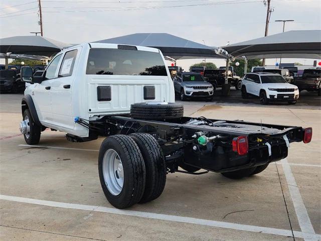 2024 RAM Ram 5500 Chassis Cab RAM 5500 TRADESMAN CHASSIS CREW CAB 4X4 60 CA