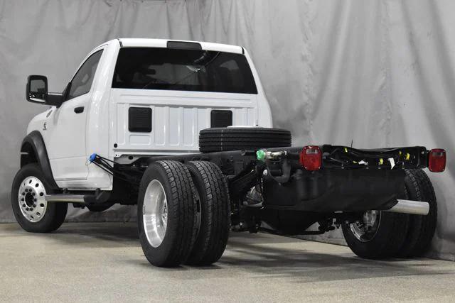 2024 RAM Ram 5500 Chassis Cab RAM 5500 TRADESMAN CHASSIS REGULAR CAB 4X4 84 CA