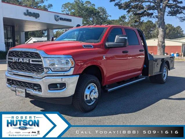 2024 RAM Ram 3500 Chassis Cab RAM 3500 TRADESMAN CREW CAB CHASSIS 4X4 60 CA
