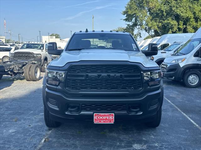 2024 RAM Ram 5500 Chassis Cab RAM 5500 TRADESMAN CHASSIS CREW CAB 4X4 84 CA