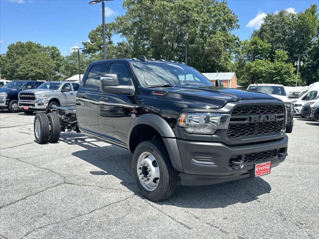 2024 RAM Ram 5500 Chassis Cab RAM 5500 TRADESMAN CHASSIS CREW CAB 4X4 84 CA