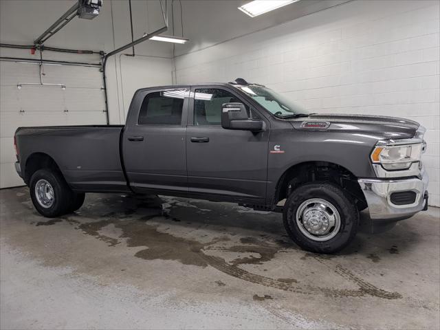 2024 RAM Ram 3500 RAM 3500 TRADESMAN CREW CAB 4X4 8 BOX