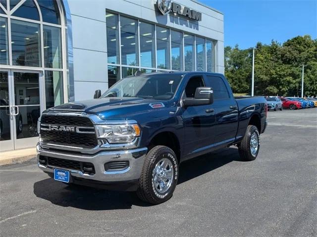 2024 RAM Ram 2500 RAM 2500 TRADESMAN CREW CAB 4X4 64 BOX