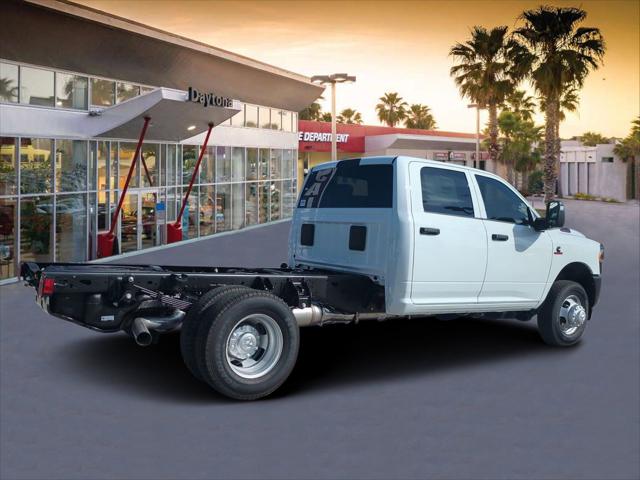 2024 RAM Ram 3500 Chassis Cab RAM 3500 TRADESMAN CREW CAB CHASSIS 4X4 60 CA