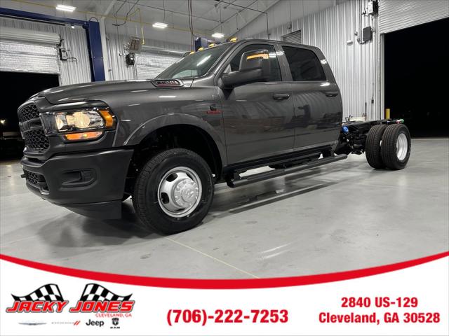 2024 RAM Ram 3500 Chassis Cab RAM 3500 TRADESMAN CREW CAB CHASSIS 4X4 60 CA