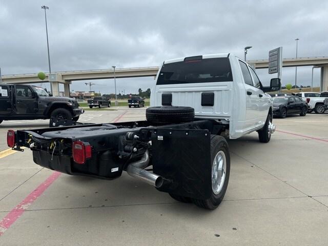 2024 RAM Ram 3500 Chassis Cab RAM 3500 TRADESMAN CREW CAB CHASSIS 4X4 60 CA