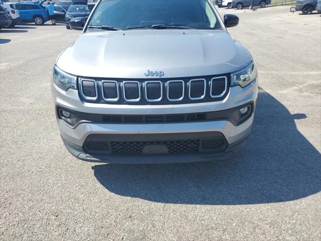 2022 Jeep Compass Latitude FWD