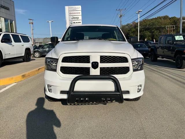 2019 RAM 1500 Classic Express Crew Cab 4x4 57 Box