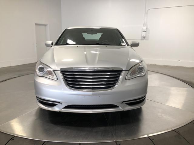 2012 Chrysler 200 Touring 2012 Chrysler 200 Touring