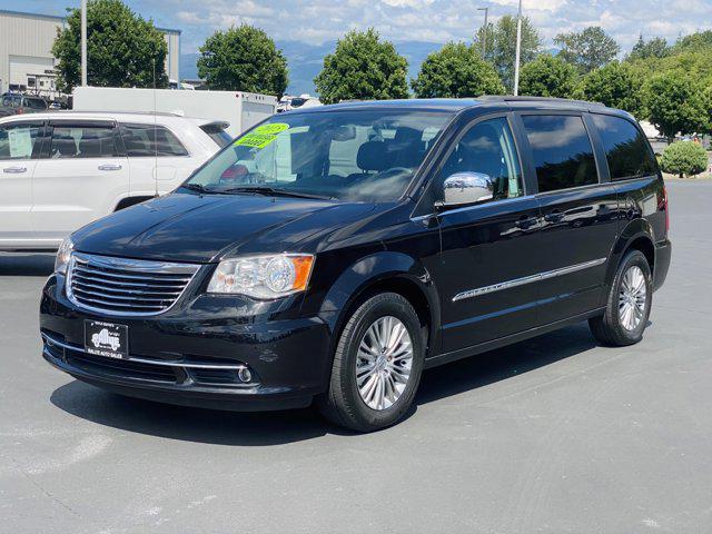 2015 Chrysler Town & Country Touring-L for sale in Burlington, WA