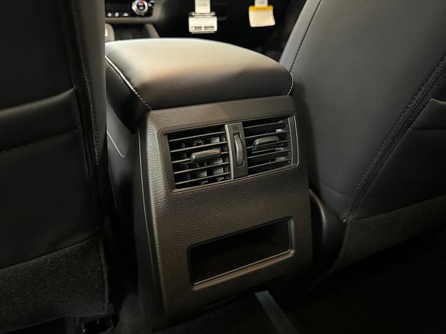 2024 Mitsubishi Outlander SE Black Edition w/Pano Roof S-AWC