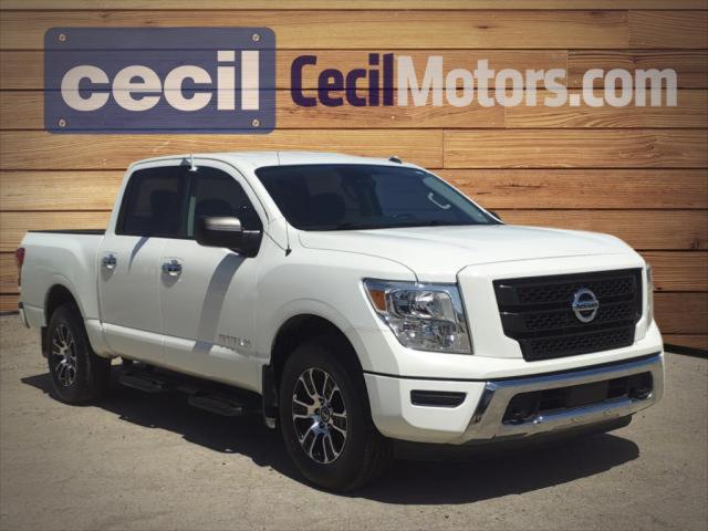 2021 Nissan TITAN Crew Cab SV 4x4