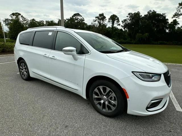 2024 Chrysler Pacifica Hybrid PACIFICA PLUG-IN HYBRID PINNACLE