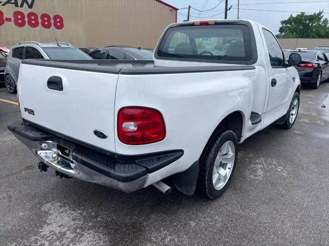 2000 Ford F-150 Base