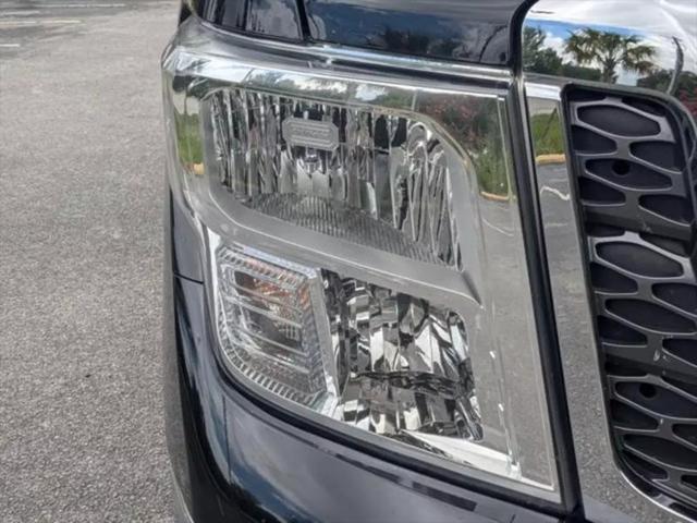 2017 Nissan Titan SV