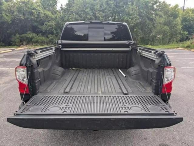 2017 Nissan Titan SV