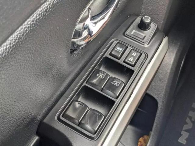 2017 Nissan Titan SV