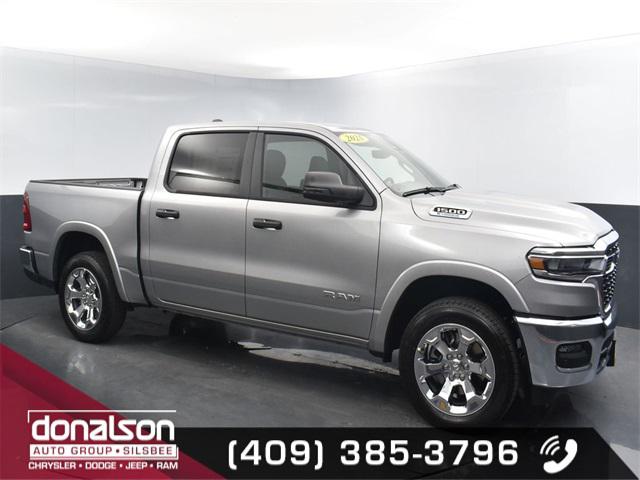 2025 RAM Ram 1500 RAM 1500 LONE STAR CREW CAB 4X4 57 BOX