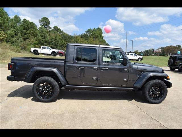 2024 Jeep Gladiator GLADIATOR NIGHTHAWK 4X4