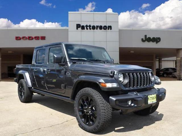 2024 Jeep Gladiator GLADIATOR NIGHTHAWK 4X4