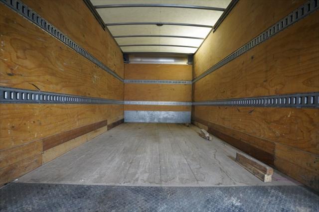 2020 Mitsubishi Fuso FE