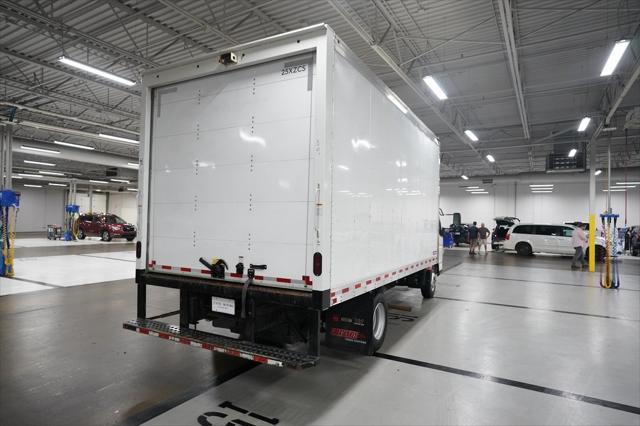 2020 Mitsubishi Fuso FE