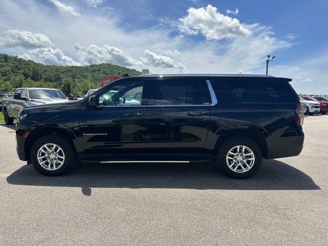 2022 Chevrolet Suburban 4WD LT