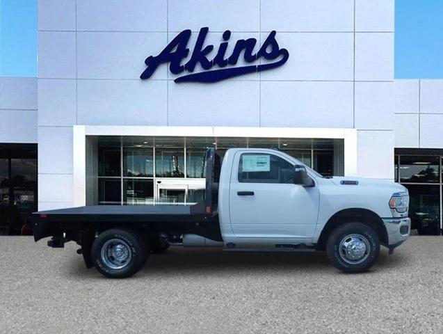 2024 RAM Ram 3500 Chassis Cab RAM 3500 TRADESMAN CHASSIS REGULAR CAB 4X4 60 CA