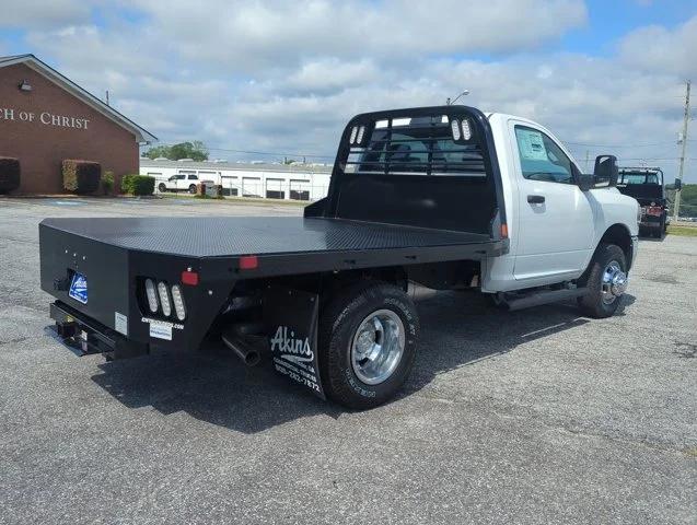 2024 RAM Ram 3500 Chassis Cab RAM 3500 TRADESMAN CHASSIS REGULAR CAB 4X4 60 CA