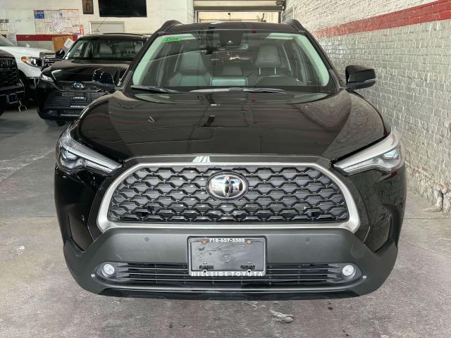 Used 2022 Toyota Corolla Cross XLE with VIN 7MUDAABG8NV001258 for sale in Lynbrook, NY