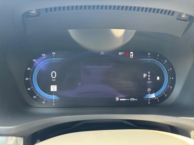 2024 Volvo S60 B5 Plus Dark Theme