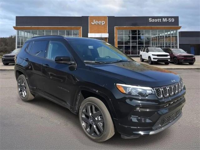 2025 Jeep Compass COMPASS LIMITED 4X4