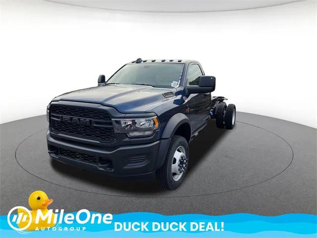 2024 RAM Ram 5500 Chassis Cab RAM 5500 TRADESMAN CHASSIS REGULAR CAB 4X4 84 CA 2024 RAM Ram 5500 Chassis Cab RAM 5500 TRADESMAN CHASSIS REGULAR CAB 4X4 84 CA