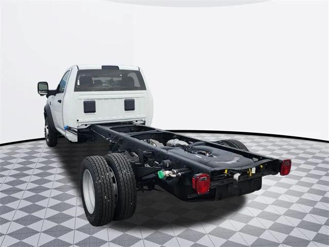 2024 RAM Ram 5500 Chassis Cab RAM 5500 TRADESMAN CHASSIS REGULAR CAB 4X4 84 CA