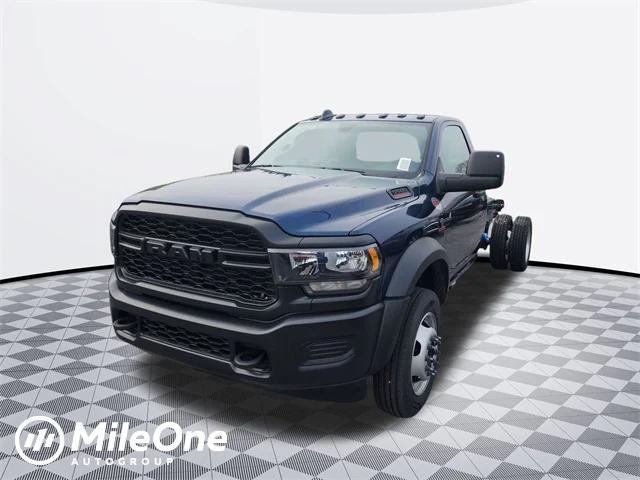 2024 RAM Ram 5500 Chassis Cab RAM 5500 TRADESMAN CHASSIS REGULAR CAB 4X4 84 CA