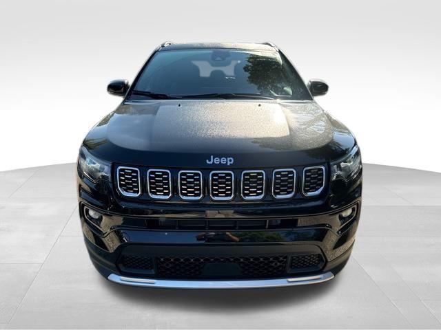 2025 Jeep Compass COMPASS LIMITED 4X4