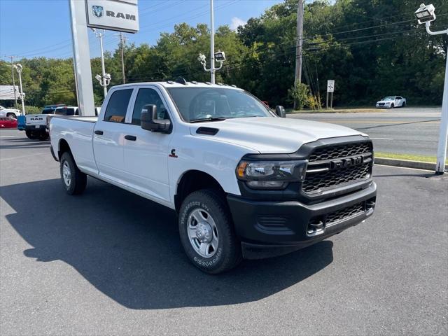 2024 RAM Ram 3500 RAM 3500 TRADESMAN CREW CAB 4X4 8 BOX