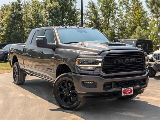 2024 RAM Ram 2500 RAM 2500 LARAMIE MEGA CAB 4X4 64 BOX